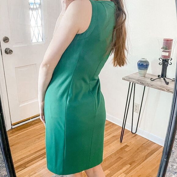 AKRIS Cutout Neckline Sheath Dress Green 6 - Picture 3 of 8